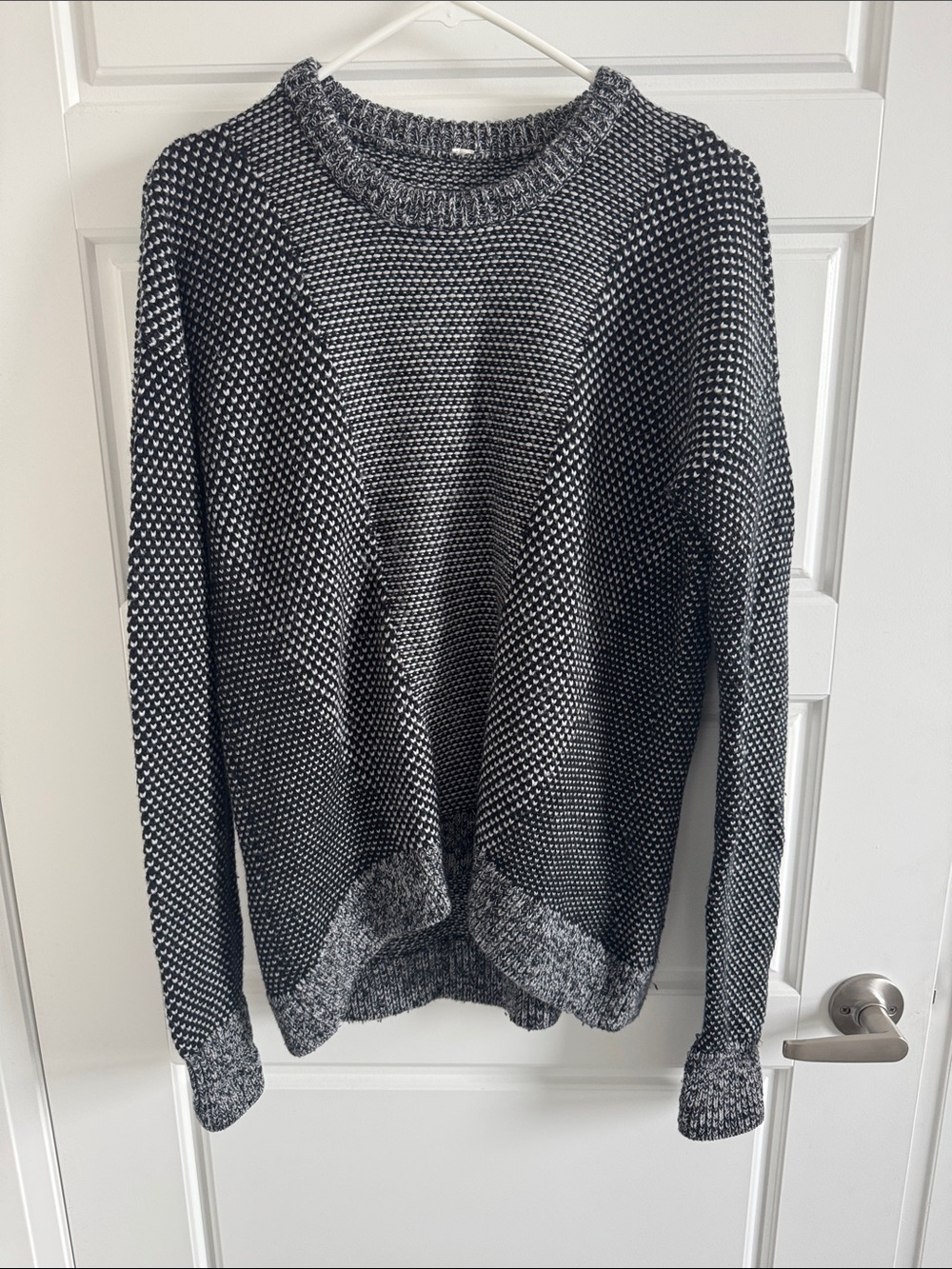 Lululemon Black & Gray Knit Crewneck Sweater